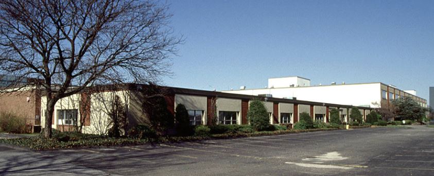 600 W John St, Ste 200